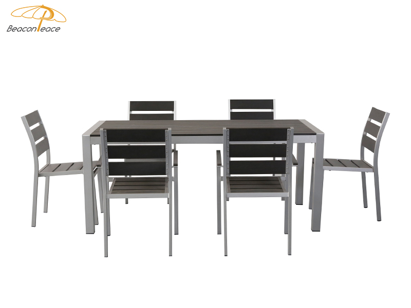 Quality Patio Dining Set